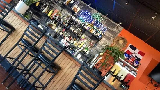 Merengue House Bar & Restaurant