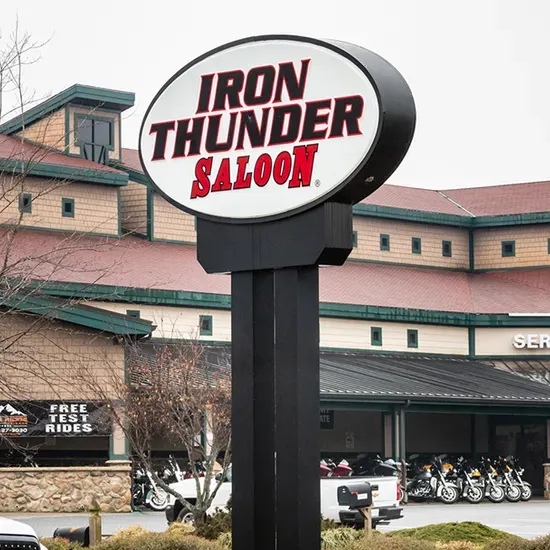 Iron Thunder Saloon & Grill - Hickory