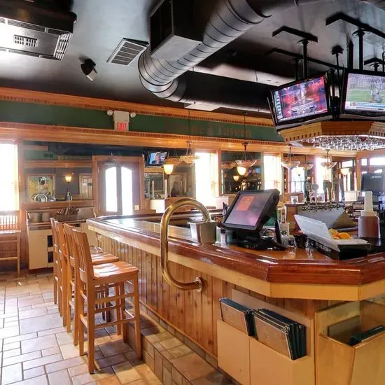 Madison Pub (Towne Tavern)