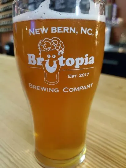 BrÜtopia Brewing Company