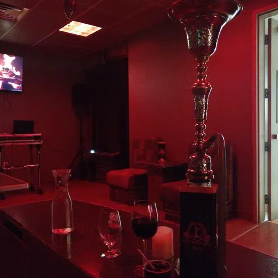 Royal Hookah Lounge