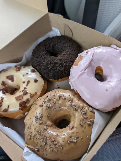 Just Fine Donuts