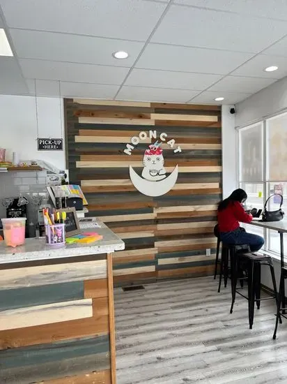 Mooncat Boba Cafe