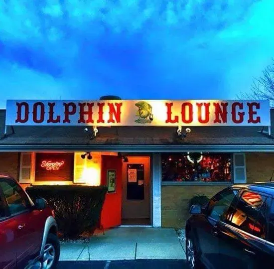 Dolphin Lounge