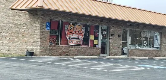 Q&M's Fish, Chik & Ribs