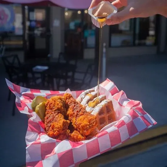 Hangry Joe's Hot Chicken & Wings Duke St Alexandria