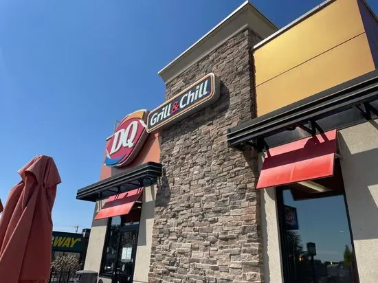 Dairy Queen Grill & Chill - Carlton Street DQ