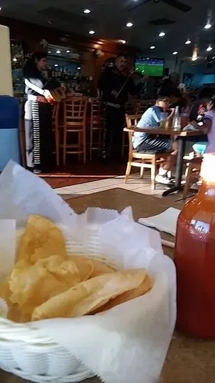 7 Mares Mexican Restaurant