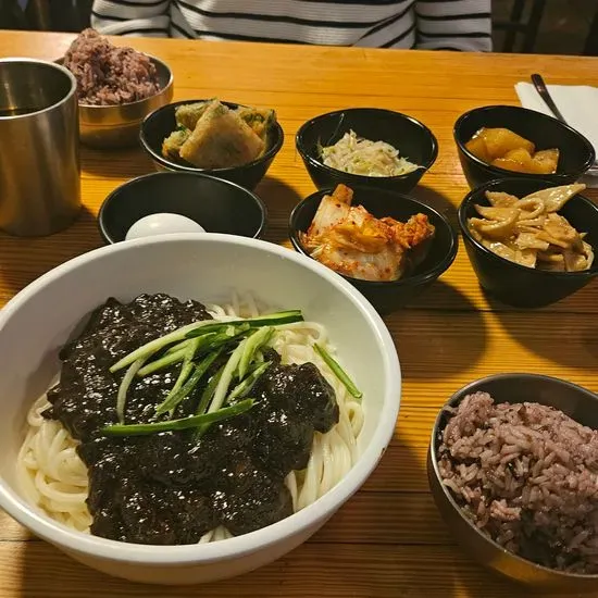 Korean Bamboo Seattle, WA Checkle