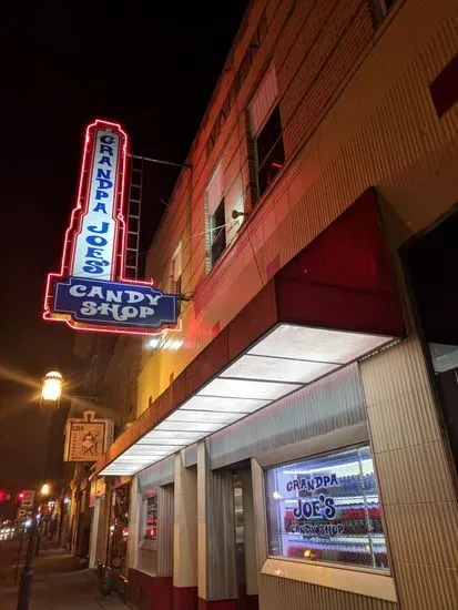 Grandpa Joe's Candy Shop - Middletown, OH