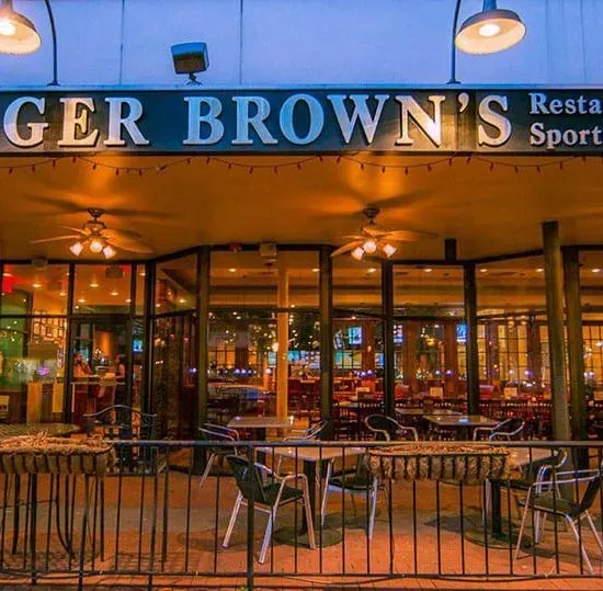 Roger Browns Restaurant and Sports Bar