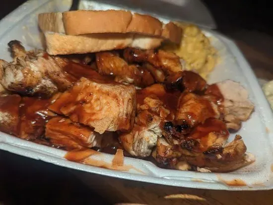 Pop's BBQ Memphis Style