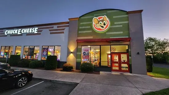 Chuck E. Cheese