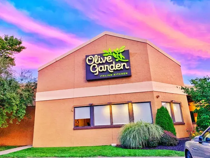 Olive Garden Italian Restaurant Bethel Park, PA Checkle