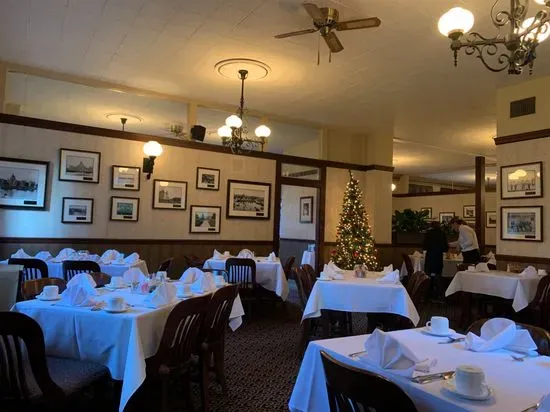 BC Legislative Dining Room