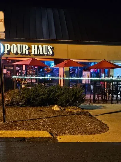 Pour Haus Grill & Tavern