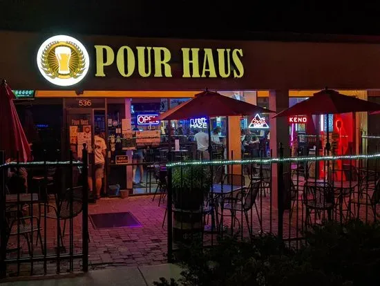 Pour Haus Grill & Tavern