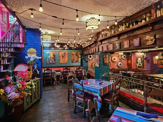 Casa Fiesta Mexican Kitchen and Cantina