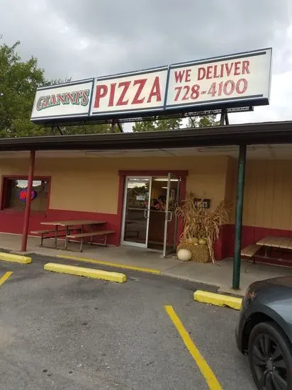 Gianni's Pizza - Center Twp.