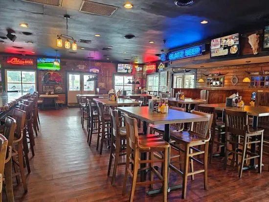 Bully's Pub & Grill