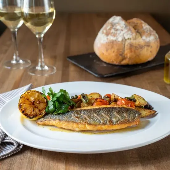 Safina Milwaukee, WI Checkle