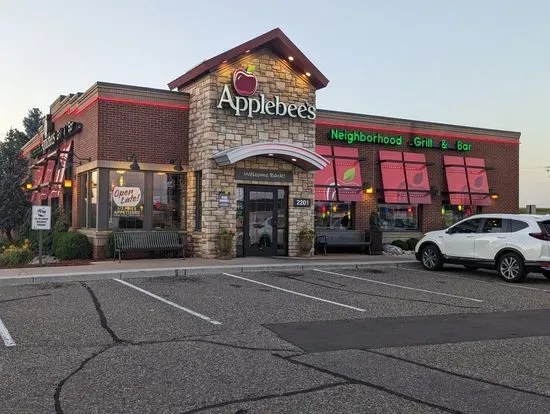 Applebee's Grill + Bar