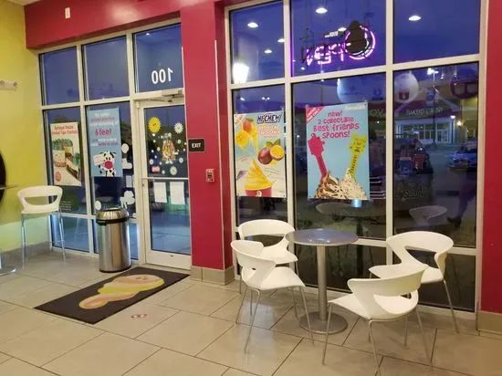 Menchie's Frozen Yogurt