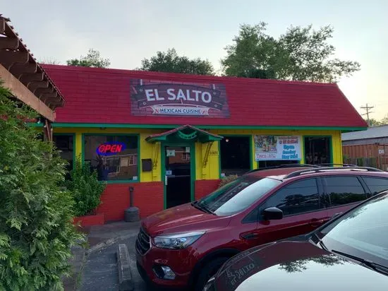 El Gallo Restaurant