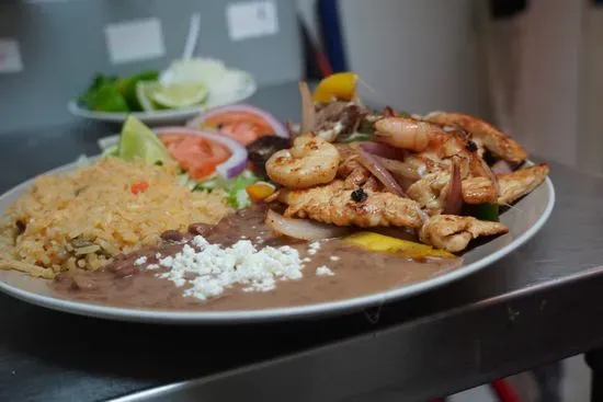 El Grillo Taqueria