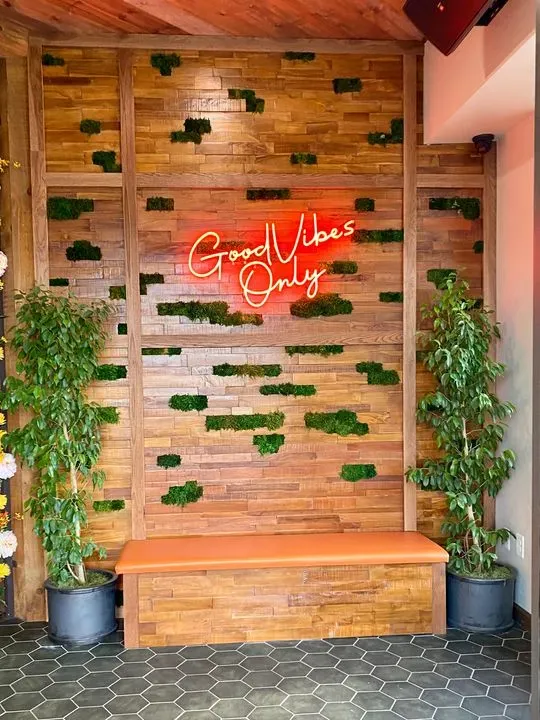 The Town Tavern Copley Copley, OH Checkle