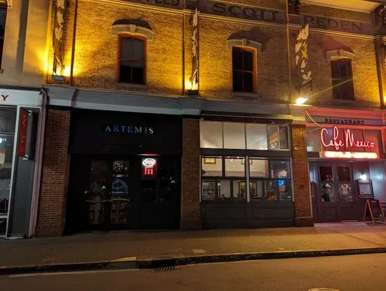 Artemis Whiskey Bar