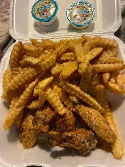 Btj's wings