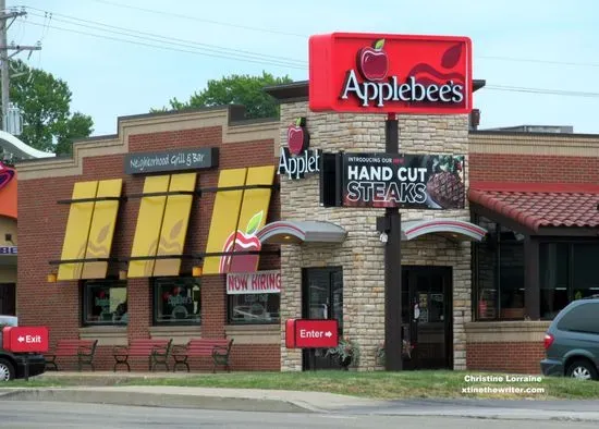 Applebee's Grill + Bar