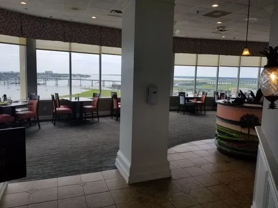 Harborview Restaurant & Lounge