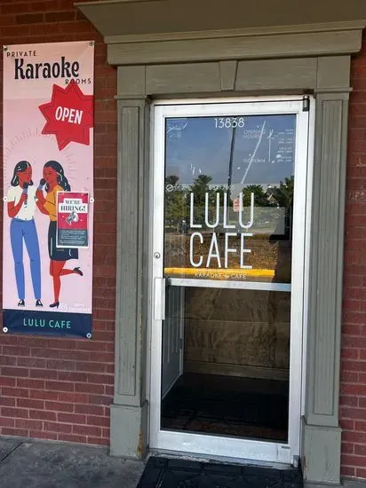 Lulu Cafe / Karaoke bar