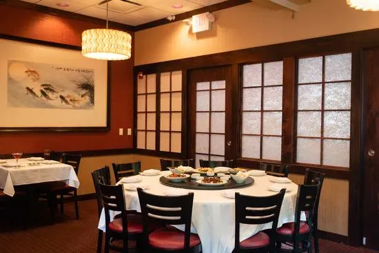 Jimmy Wan's Restaurant & Lounge