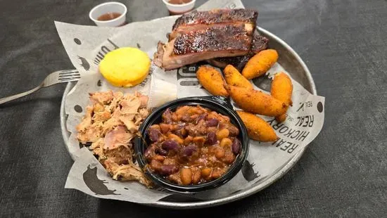 Old Carolina Barbecue Company - Belden