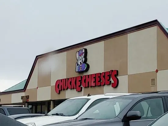 Chuck E. Cheese