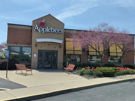 Applebee's Grill + Bar