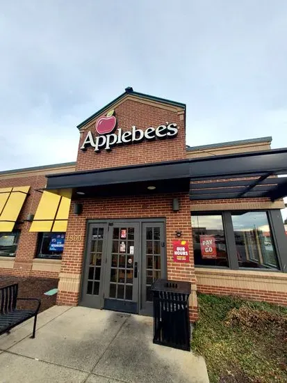 Applebee's Grill + Bar