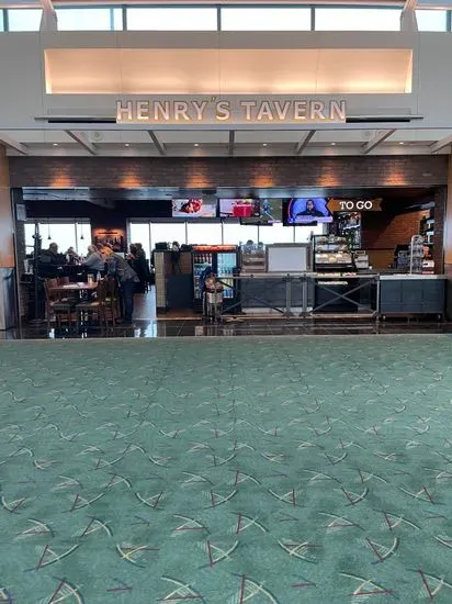 Henry's Tavern - Portland Airport