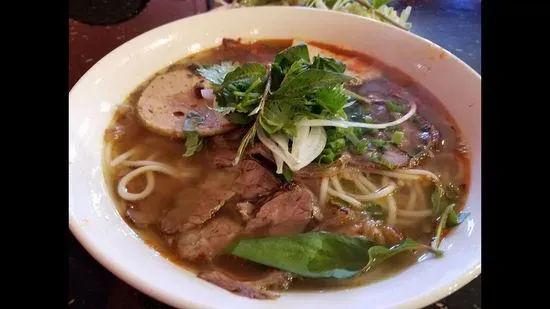 Pho Lynn Vietnamese Restaurant