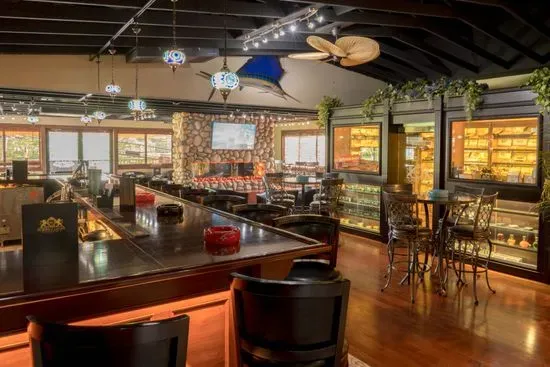 Summit Cigar Lounge and Bar
