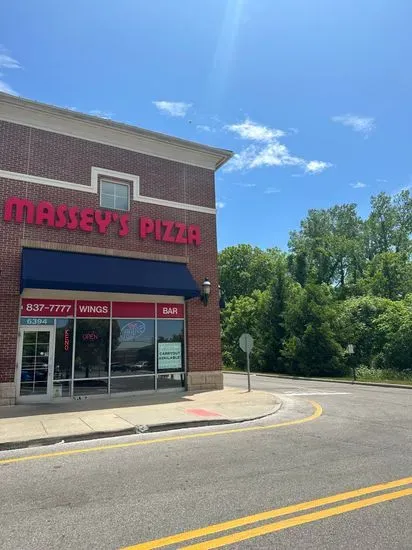 Massey's Pizza Sports Bar & Wings - Canal Winchester