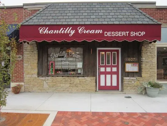 Chantilly Cream Dessert Shop Cafe