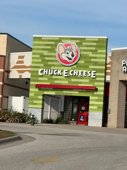 Chuck E. Cheese