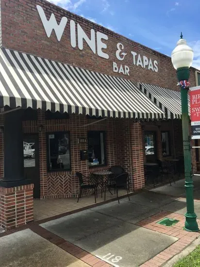 Wine & Tapas Bar