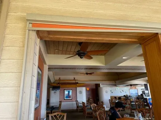 The Beach Club Restaurant & Bar