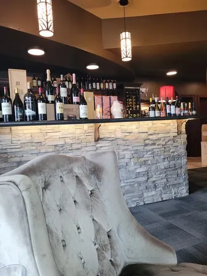 Vine Wine Shop and Lounge