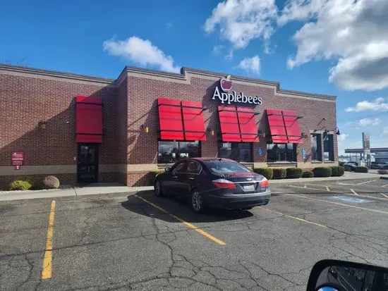 Applebee's Grill + Bar